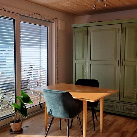Charismatisch Und Gemuetlich In Guettingen, Nah Zum Buchensee Und Bodensee, Tolle Lage ราดอล์ฟเซลล์ อัม โบเดนซี ภายนอก รูปภาพ